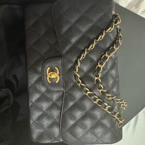 CHANEL CLASSIC DOUBLE FLAP Caviar Leather Shoulder Bag with Gold Hardware